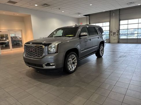 Used 2019 GMC Yukon Denali w/ Open Road Package RWD image 2