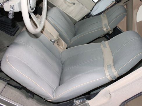 Used 1989 Jeep Wrangler Sahara image 21