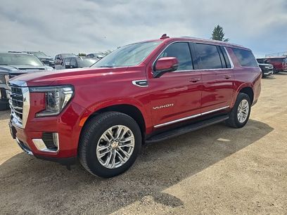 Used 2024 GMC Yukon XL SLT w/ SLT Luxury Package