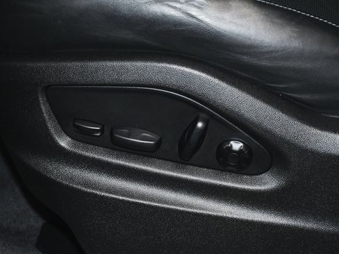 Used 2023 Porsche Cayenne GTS image 54