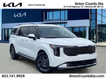 New 2026 Kia Carnival SX