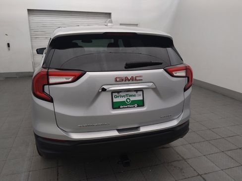 Used 2022 GMC Terrain SLE AWD/4WD image 6