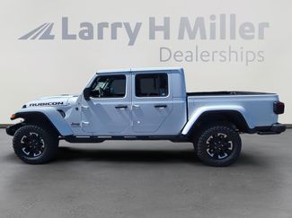 New 2026 Jeep Gladiator Rubicon w/ Capability Package AWD/4WD video 2