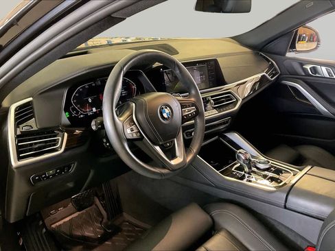 Used 2021 BMW X6 xDrive40i w/ Executive Package 2 AWD/4WD image 16