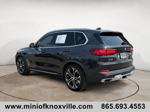 Used 2021 BMW X5 xDrive40i w/ Convenience Package AWD/4WD image 5