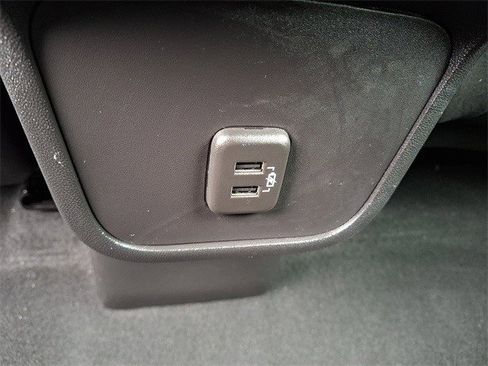 Certified 2023 Chevrolet Equinox LS image 10