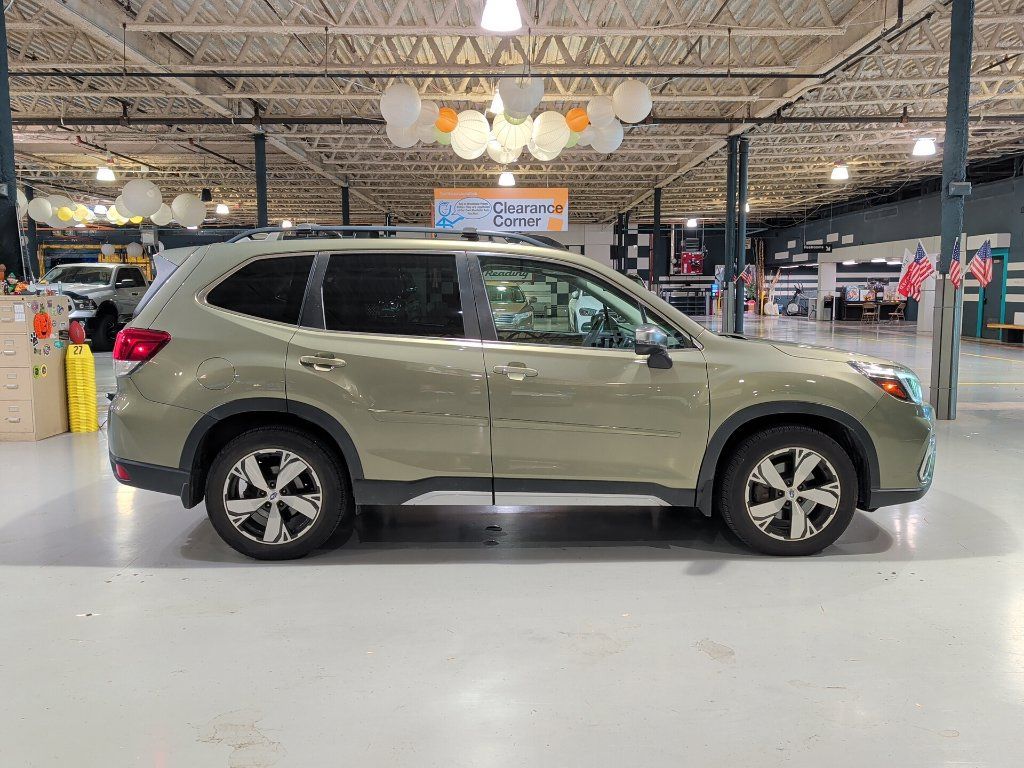 Used 2021 Subaru Forester Touring AWD/4WD image 8