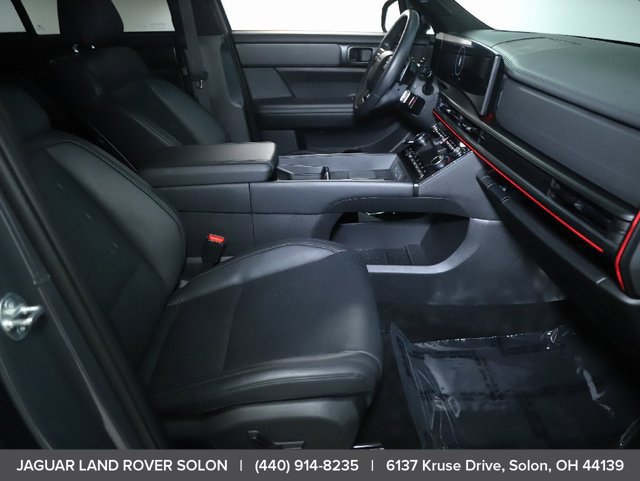 Used 2025 Hyundai Santa Fe Calligraphy AWD/4WD image 31