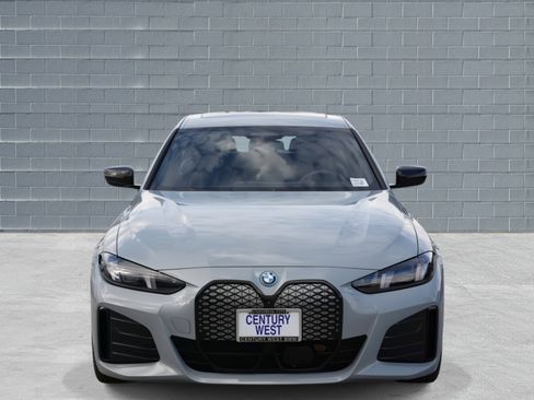 Certified 2025 BMW i4 xDrive40i image 2