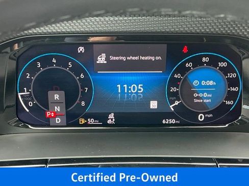 Certified 2024 Volkswagen Atlas Cross Sport SEL R-Line AWD/4WD image 33