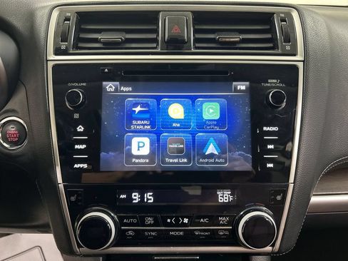 Used 2018 Subaru Outback 3.6R Touring AWD/4WD image 14