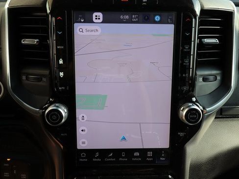 Used 2025 RAM 2500 Laramie image 28