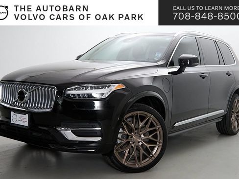 Used 2023 Volvo XC90 T8 Ultimate w/ Lounge Package AWD/4WD image 1