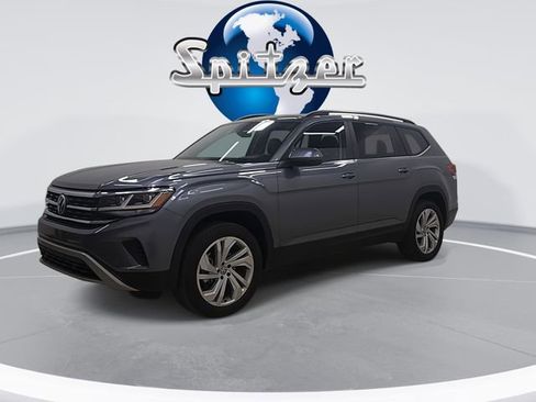 Used 2022 Volkswagen Atlas SE w/ Panoramic Sunroof Package image 4