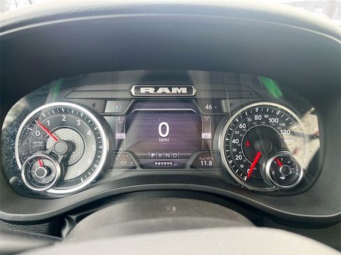 Used 2022 RAM 1500 Big Horn image 12