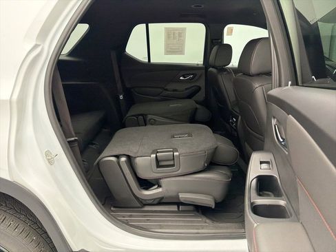 Certified 2023 Chevrolet Traverse RS image 54