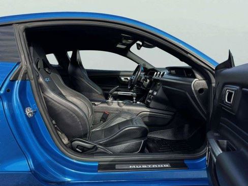 Used 2021 Ford Mustang GT RWD image 41