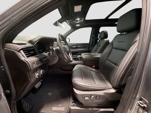 Certified 2022 GMC Yukon XL Denali AWD/4WD image 20