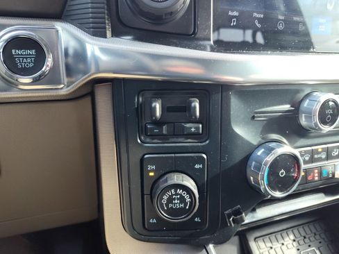 Used 2025 Ford F150 Platinum w/ Equipment Group 703A Plus image 22