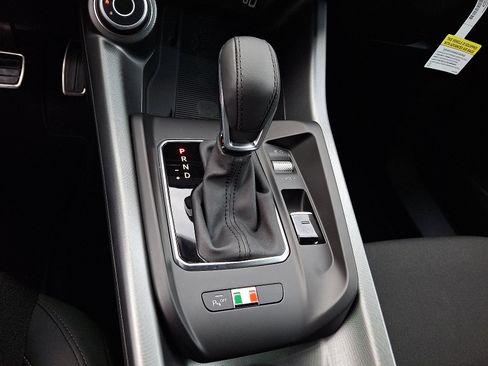 New 2025 Alfa Romeo Tonale image 11