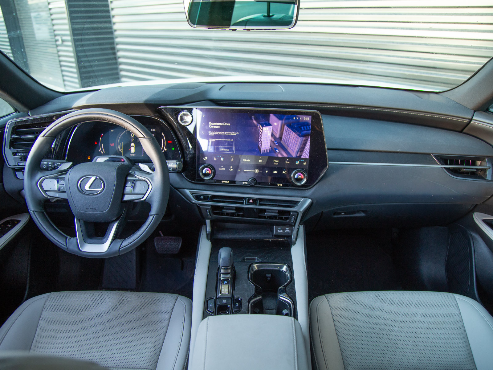 Used 2023 Lexus RX 350 Premium Plus w/ Cold Area Package FWD image 9