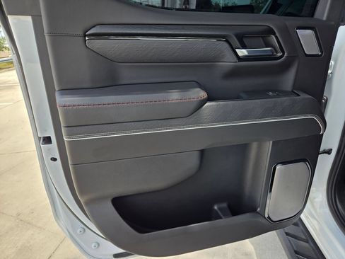 Certified 2024 GMC Sierra 1500 AT4X AWD/4WD image 22