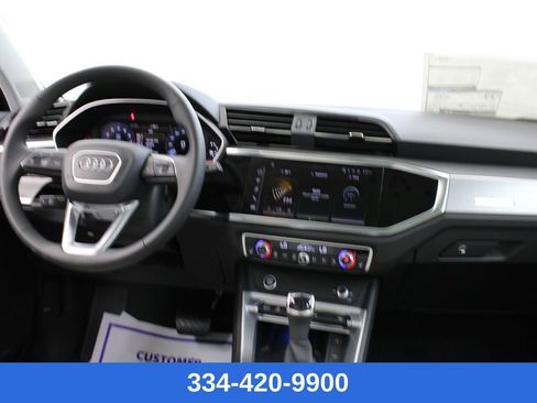 New 2025 Audi Q3 2.0T Premium Plus image 9