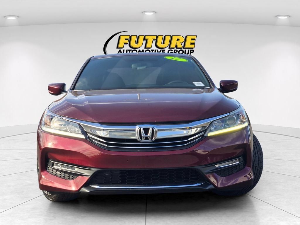 Used 2017 Honda Accord Sport Special Edition image 2