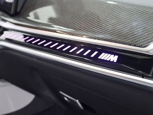 Used 2024 BMW X6 M60i image 32