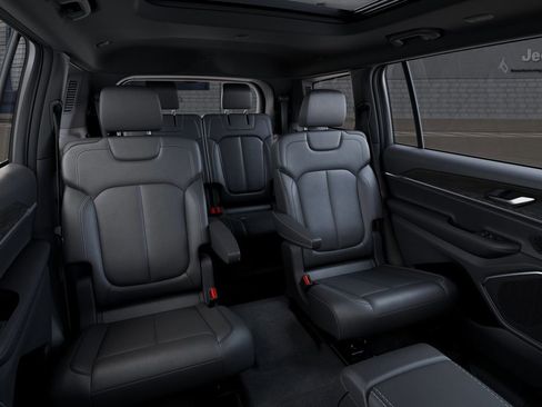 New 2026 Jeep Grand Cherokee L Limited w/ Limited Altitude Package RWD image 15