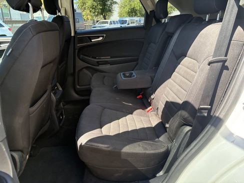 Used 2017 Ford Edge SEL FWD image 10