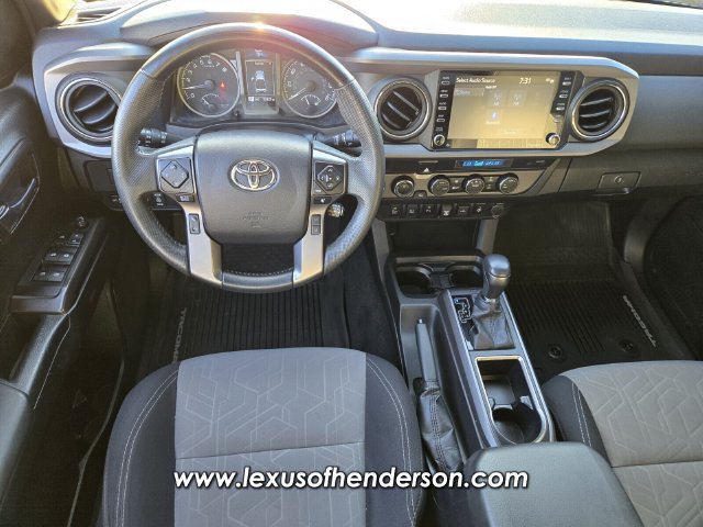 Used 2022 Toyota Tacoma TRD Off-Road AWD/4WD image 12