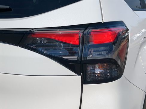 Used 2025 Subaru Forester Premium w/ Convenience Package #1 image 8