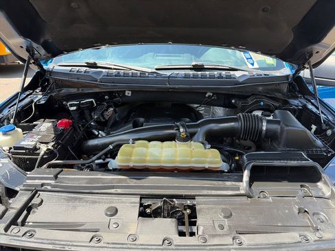 Used 2019 Ford F150 XLT w/ Equipment Group 302A Luxury AWD/4WD image 13