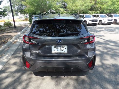 Used 2026 Subaru Crosstrek 2.5i Premium AWD/4WD image 8