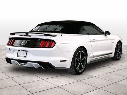 Used 2017 Ford Mustang GT Premium w/ Equipment Group 401A image 11