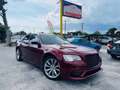 Used 2019 Chrysler 300 Touring w/ Chrome Appearance Package