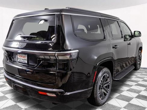 New 2026 Jeep Grand Wagoneer 4WD w/ Premium Group I image 16