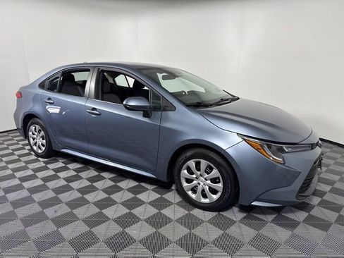 Used 2024 Toyota Corolla LE image 11