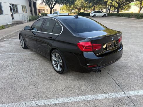 Used 2017 BMW 330i Sedan RWD image 8