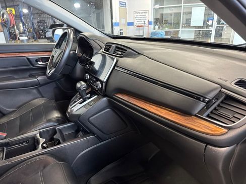Used 2019 Honda CR-V Touring image 34