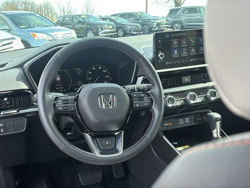 Used 2023 Honda CR-V Sport Touring image 13