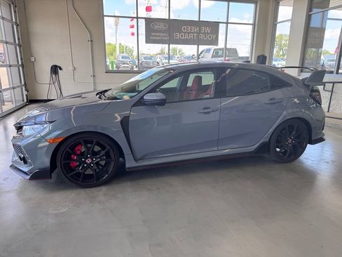 Used 2019 Honda Civic Type R image 13