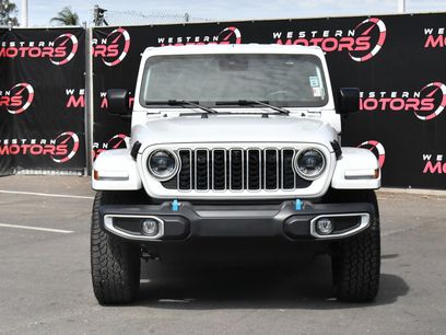 Used 2024 Jeep Wrangler Unlimited Sahara w/ Technology Group