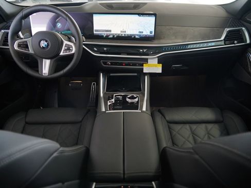 New 2027 BMW X6 xDrive40i w/ Executive Package AWD/4WD image 12