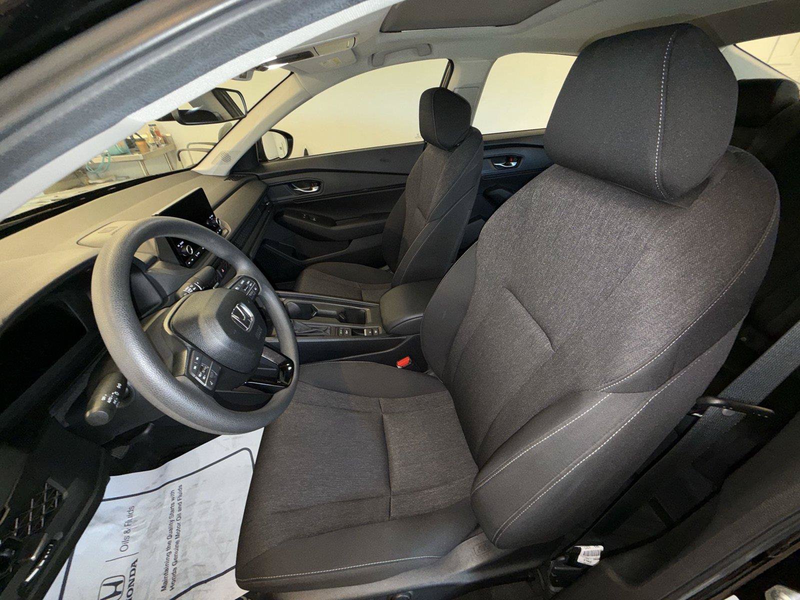 Used 2025 Honda Accord SE image 13