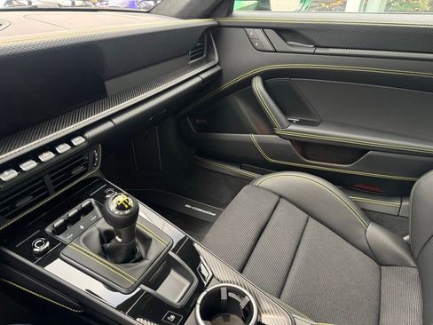 Used 2025 Porsche 911 GT3 image 6