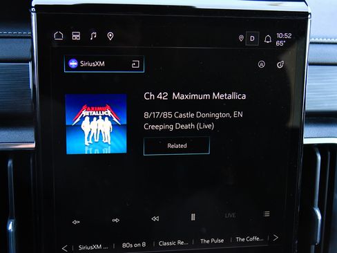 Used 2024 GMC Acadia Elevation image 28