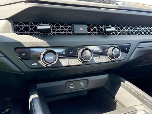 Used 2024 Honda Accord EX image 17