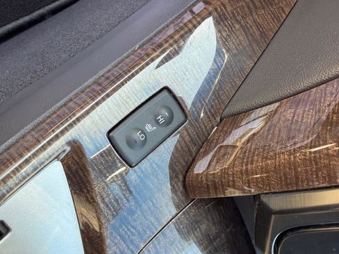 Used 2012 Acura MDX SH-AWD image 26